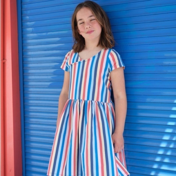 Tea Collection Girls Short Sleeve Wrap Neck Dress size 7 cotton striped blue - Picture 2 of 4